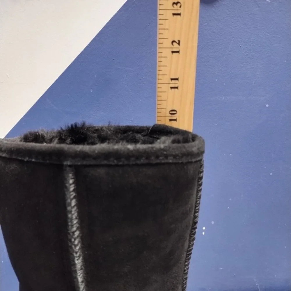 Bearpaw Elle Winter Boots Womens US Size 8 Black Fluffy Lined Mid Calf Round Toe